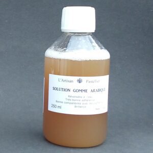 Solution de gomme arabique