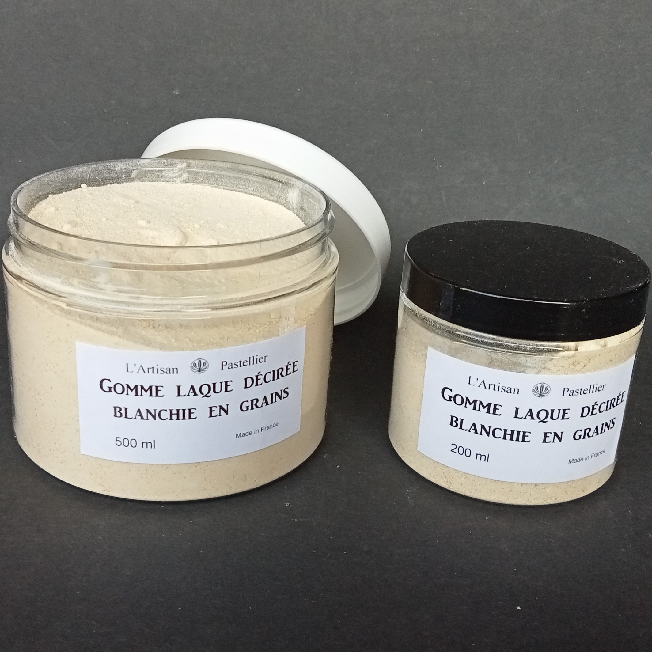 Gomme laque décirée blanchie